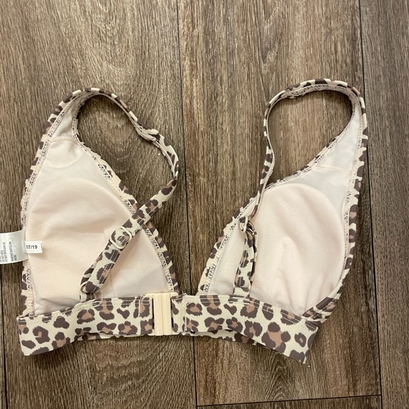 Cheetah print bikini top - Picture 3 of 4